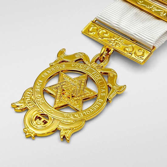 Royal Arch Companions Breast Jewel - Elegant regalia accessory for ceremonies