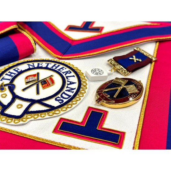 Mark District Undress Pack