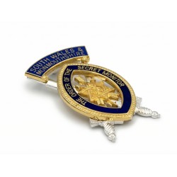 Order of Secret Monitor (OSM) Past Provincial Arch of Steel Collarette Jewel