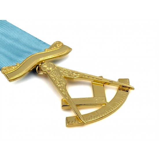 Scottish Past Masters' Breast Jewel