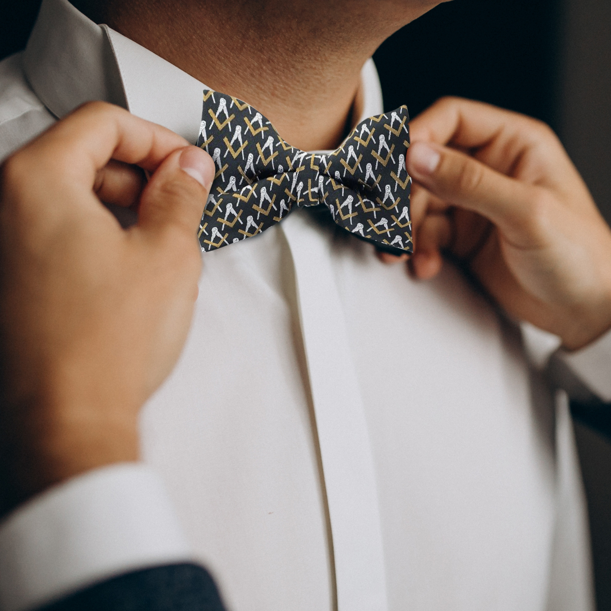Masonic 100% Silk Woven Bowtie
