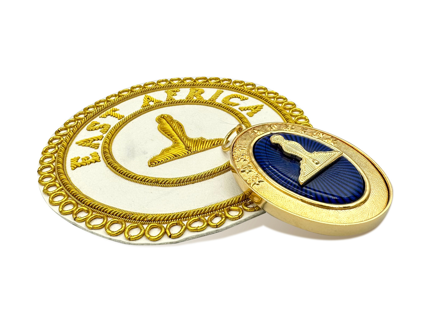 Craft District Full Dress Apron Badge & Collar Jewel