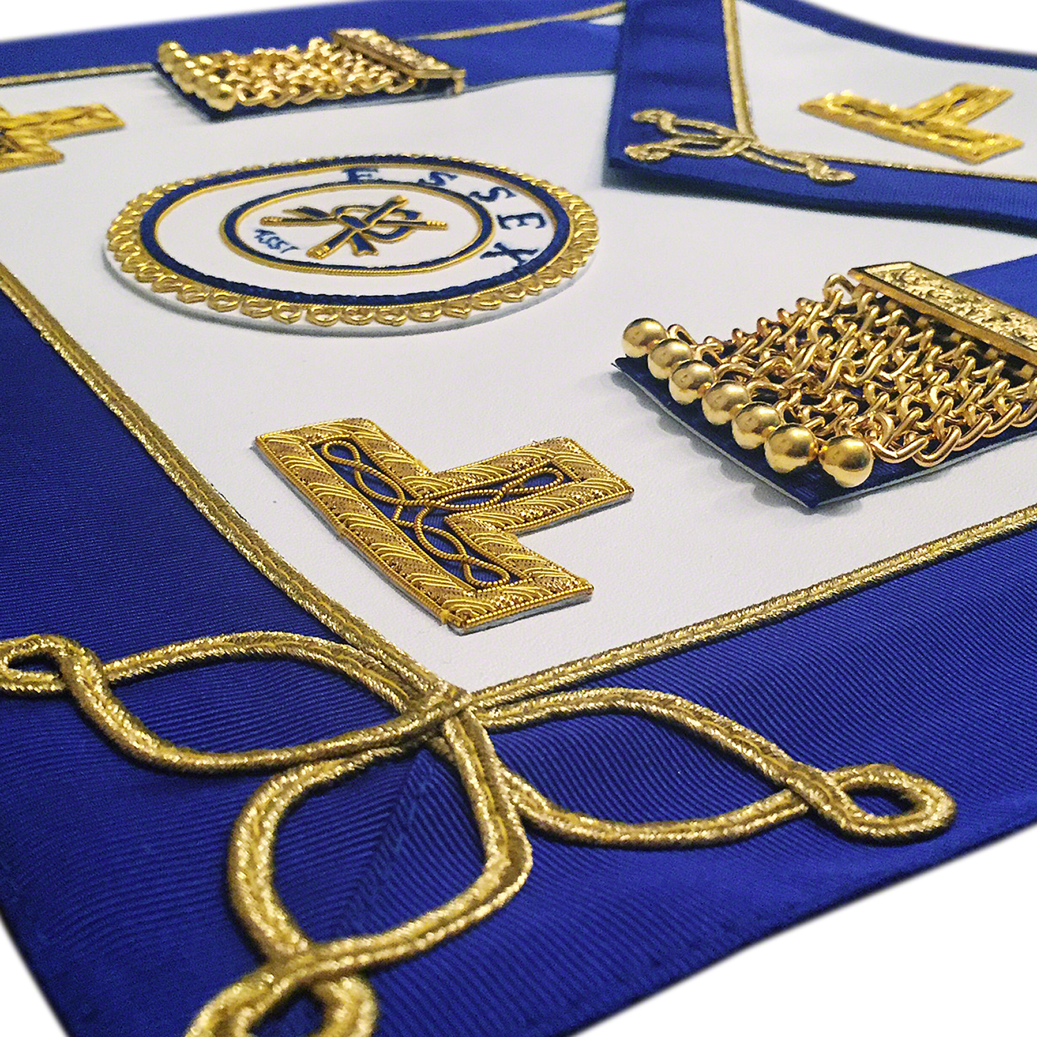 Craft Provincial Undress Apron Badge