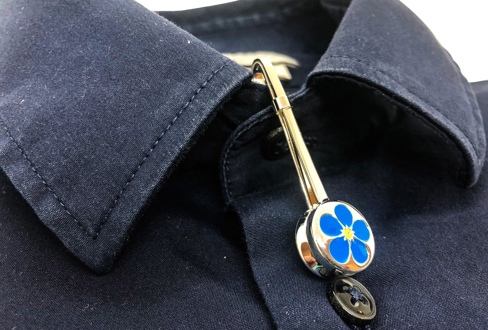 Freemasons Sterling Silver Forget Me Not Napkin Hook/Holder