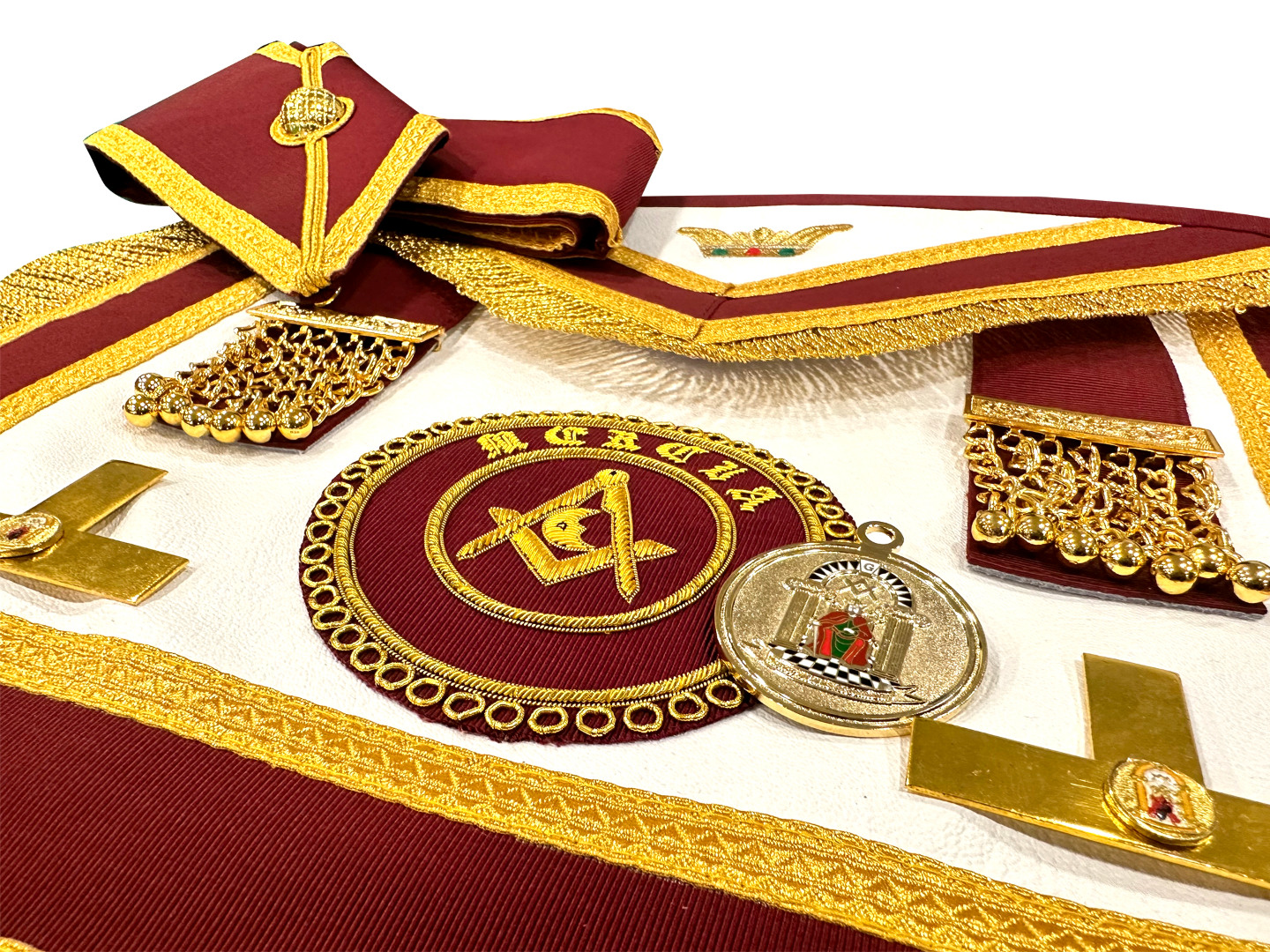 Order of Athelstan Provincial Apron Badge on Apron with Collar & Collar Jewel