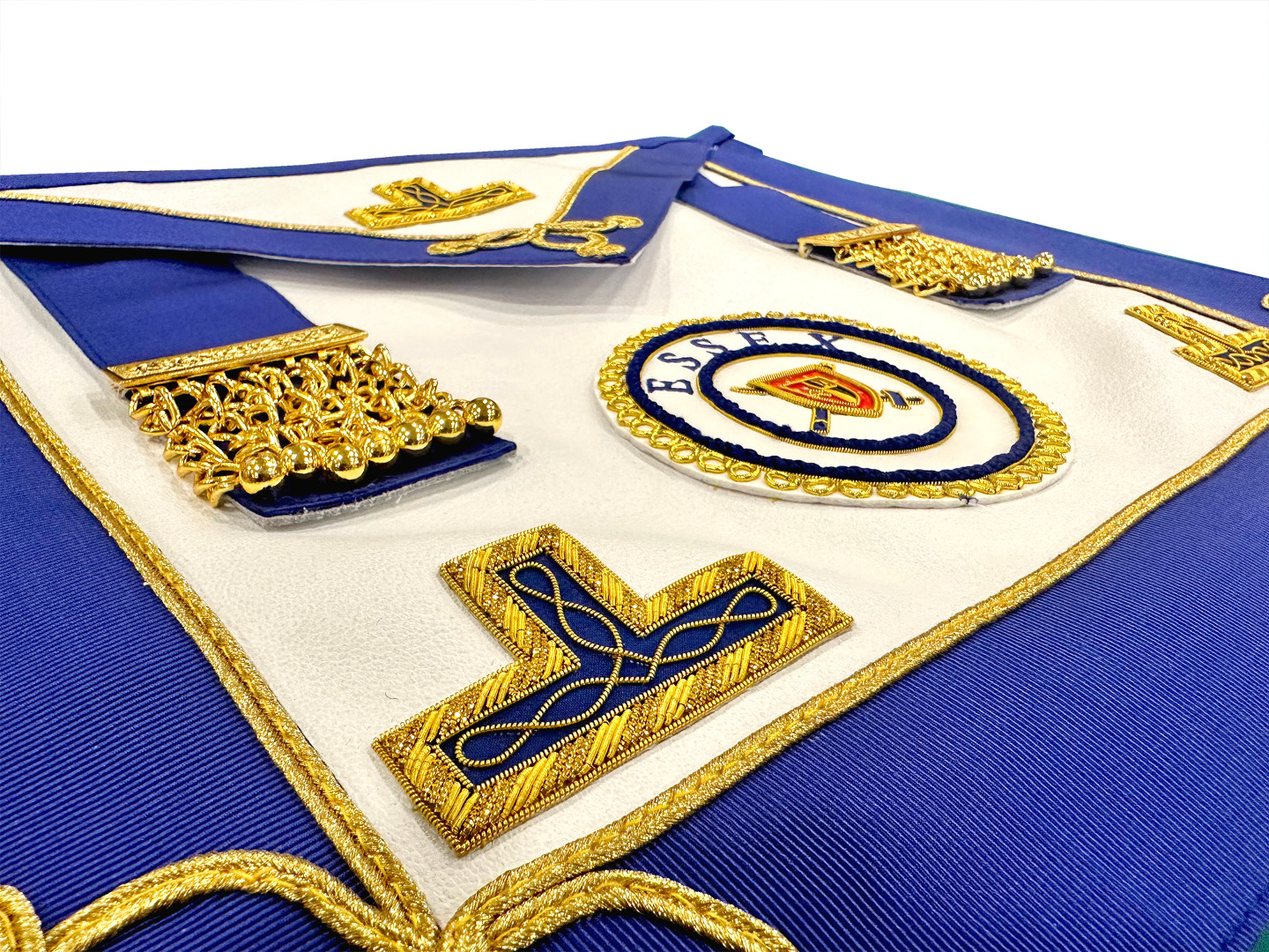 Craft Provincial Undress Apron Badge attached on Lambskin Apron
