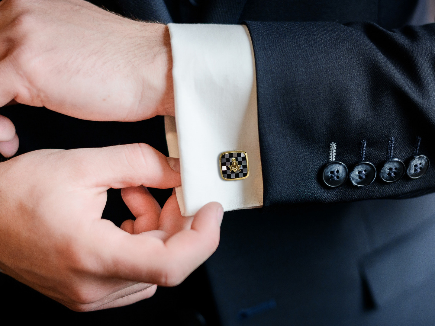Masonic Onyx & MOP Pavement Design Cufflinks