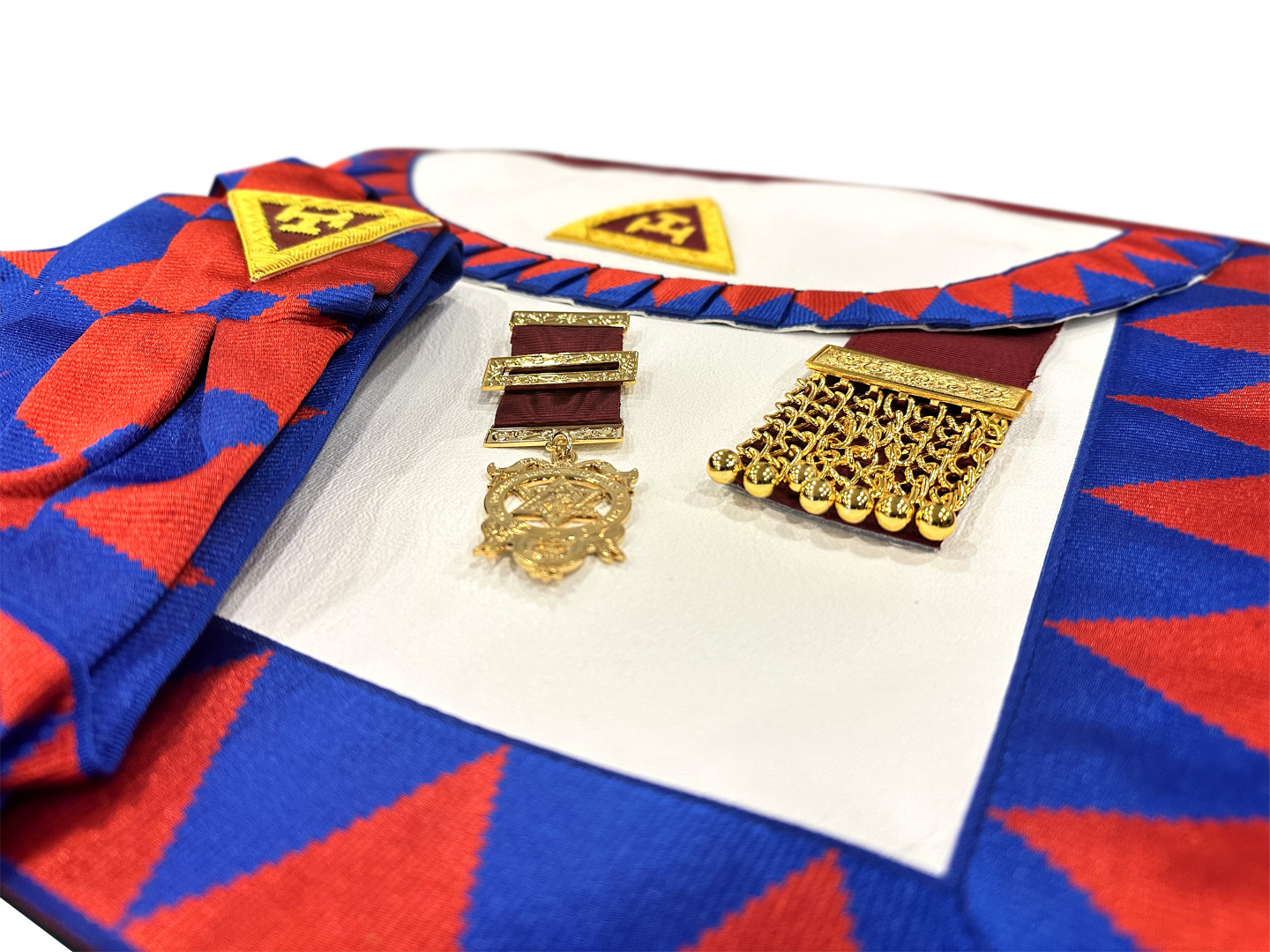 Spanish Royal Arch Principals Apron & Sash With Breast Jewel